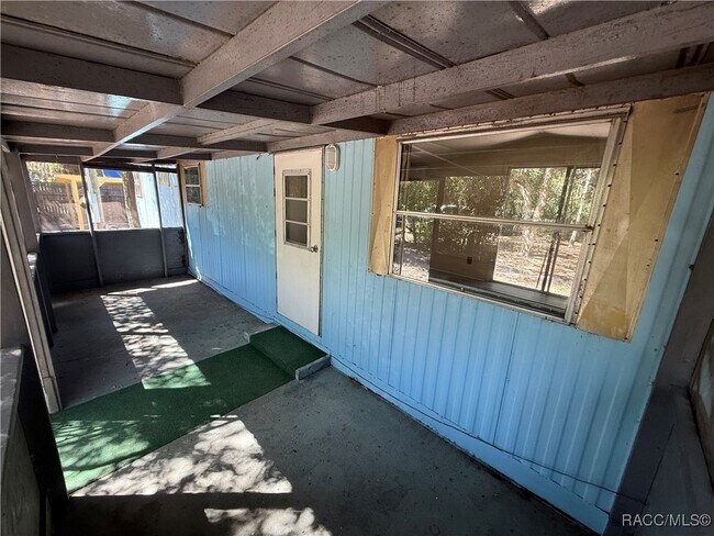 Building Photo - 7146 N Carl G Rose Hwy