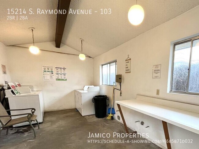 Building Photo - 15214 S Raymond Ave