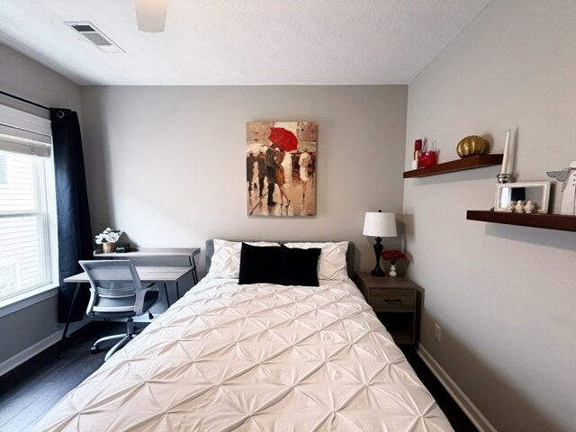 Building Photo - 1247 Park Run Dr