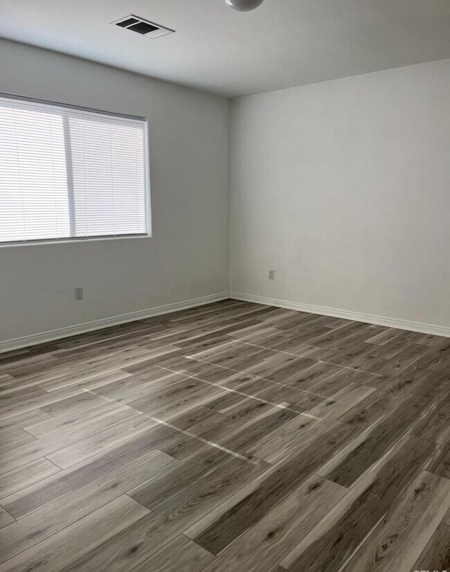 Building Photo - 2509 Drifts Dr