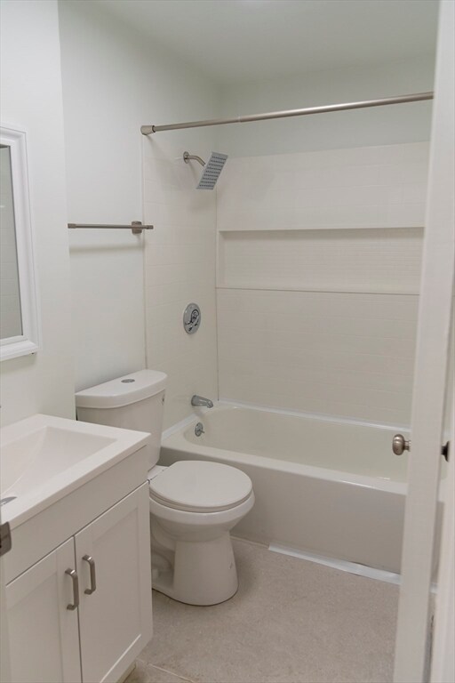 Building Photo - 144 Salem St