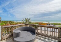 Building Photo - 12936 Jimmy Buffett Mem Hwy