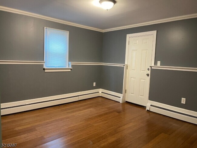 Building Photo - 45 Franklin Rd