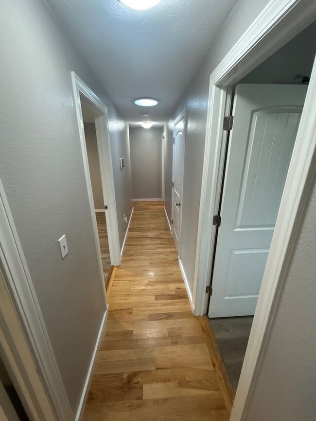 Building Photo - 3677 Carmelle Ct NE