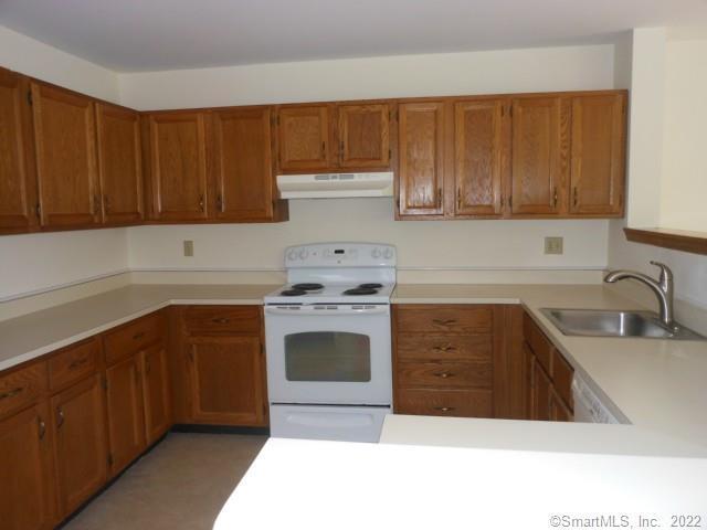 Building Photo - 160 Willow Springs
