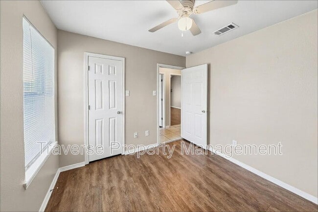 Building Photo - 1709 Novella Ct
