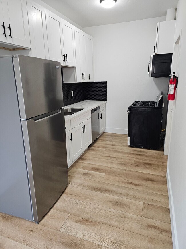 Floorplan - 6439 Orange Street