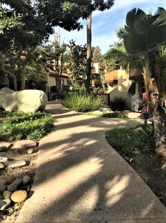 Building Photo - 2b/2b Resort-Style Camarillo, Ponderosa Creek Condo