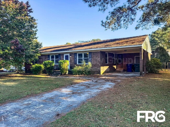 Building Photo - 113 Belmont Dr