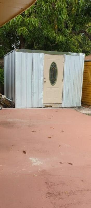 Building Photo - 664 W Melrose Cir