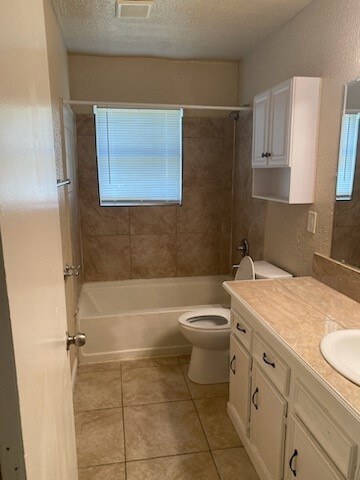 Building Photo - 6315 Rosemary Ln