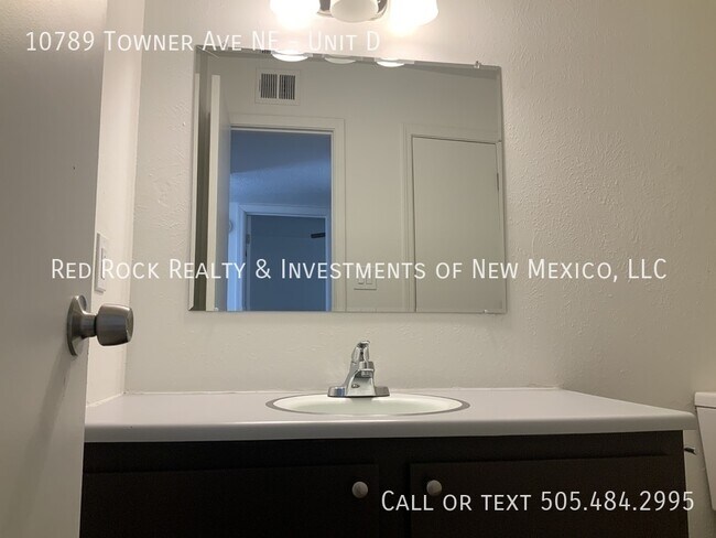 Building Photo - 10789 Towner Ave NE