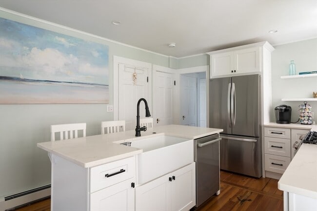 Building Photo - 16 Jefferson Shores Rd