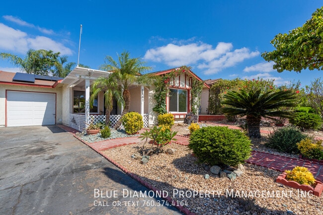 Building Photo - 1441 Peacock Blvd