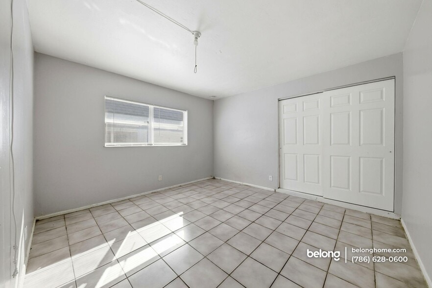 Building Photo - 1439 NW 8th Ave