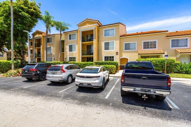 Building Photo - 127 Yacht Club Way