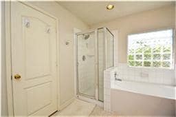 Building Photo - 21506 Misty Isle Ct