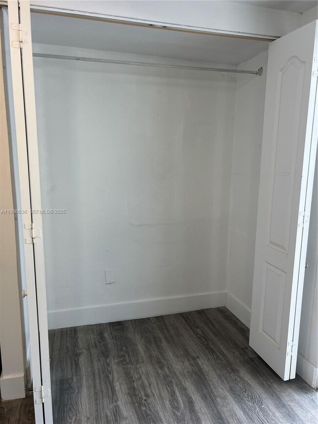 Building Photo - 1999 NW 2nd St