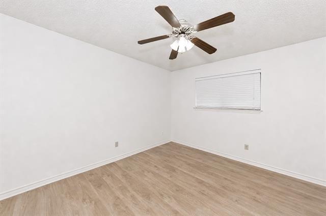 Building Photo - 3141 Oakdale Dr