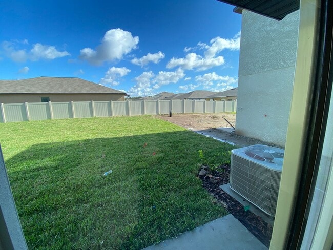 Building Photo - 4404 Eternal Prince Dr