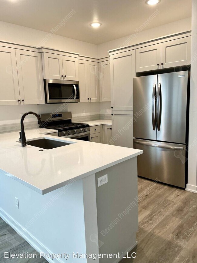 Building Photo - 2 br, 2 bath House - 20725 SE Iron Horse L...