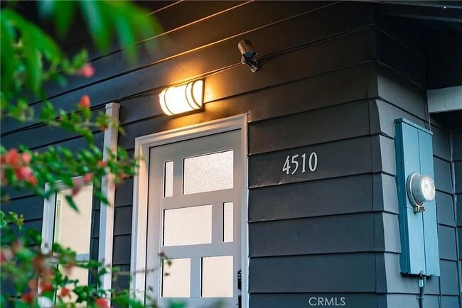 Building Photo - 4510 Tourmaline St
