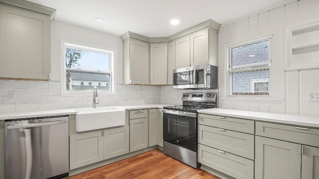 Building Photo - 1816 Eastside Ave