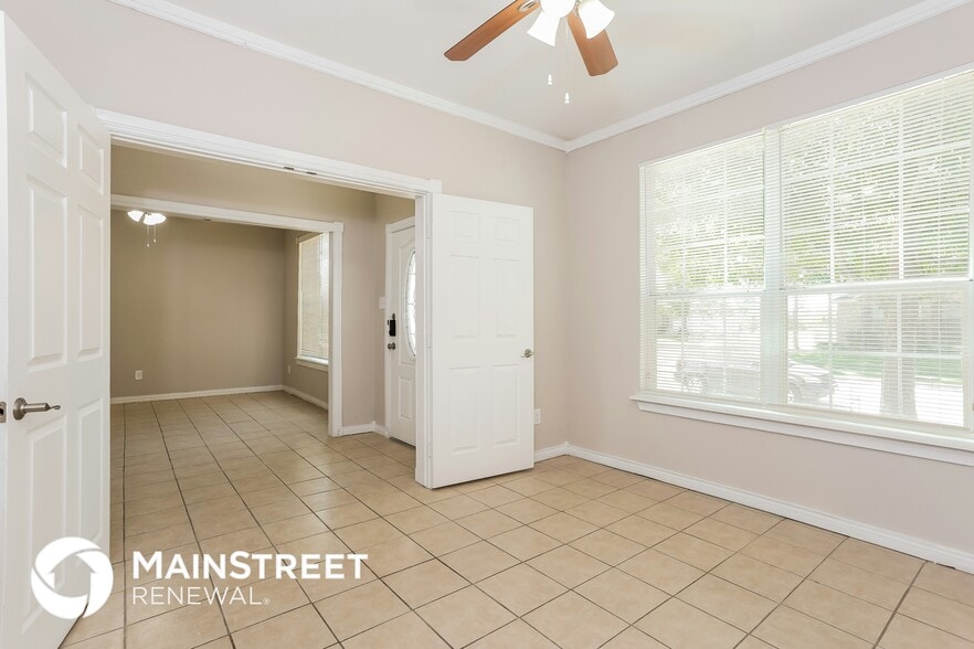 Building Photo - 1433 Pheasant Run Trail