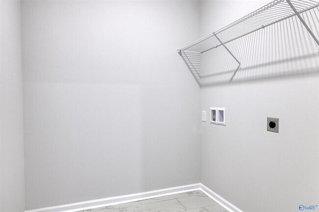 Building Photo - Coming Soon - Modern Living Meets Ultimate Convenience in St. Clair Place!