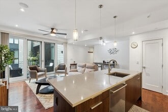 Building Photo - 620 N 3rd St