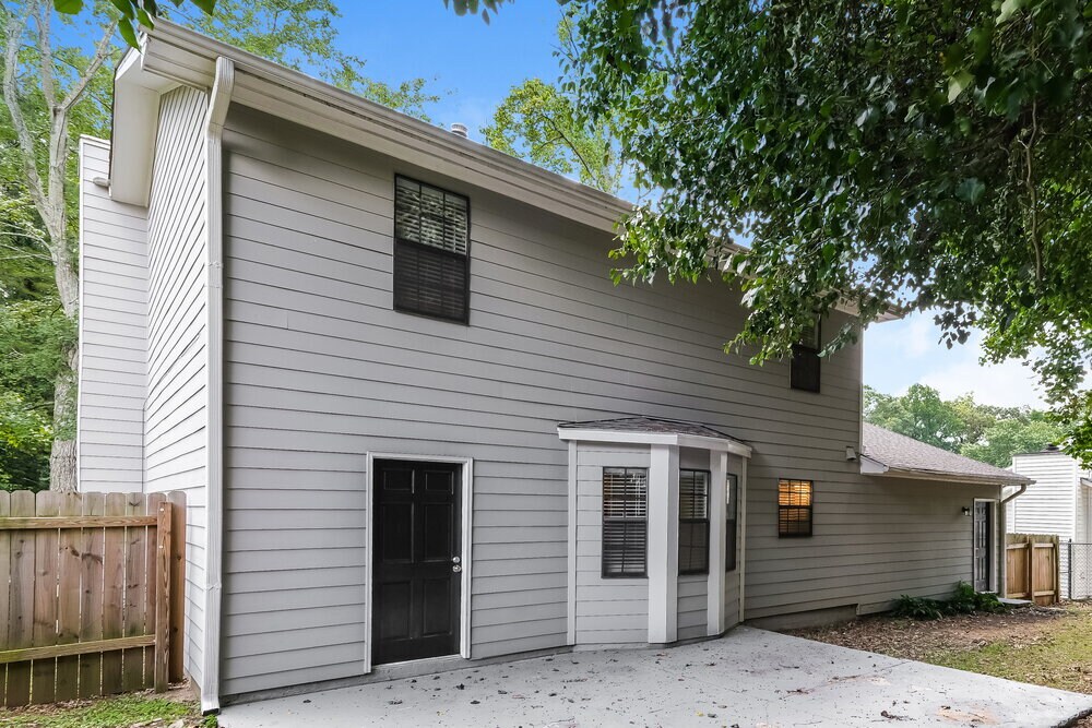 Building Photo - 2127 Atkinson Ln