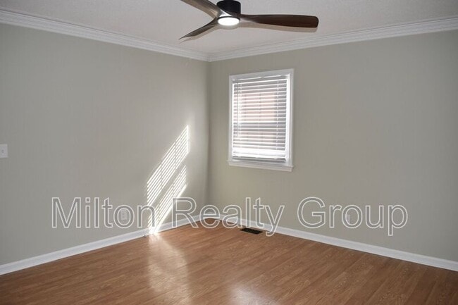 Building Photo - 1505 Fairview St