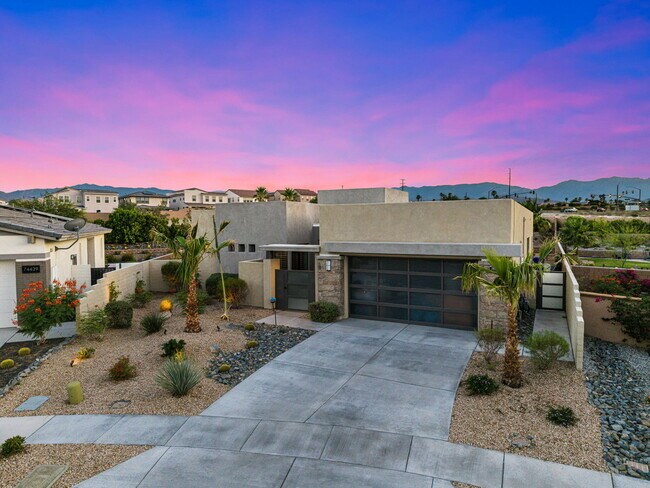 Building Photo - 74425 Zeppelin Dr