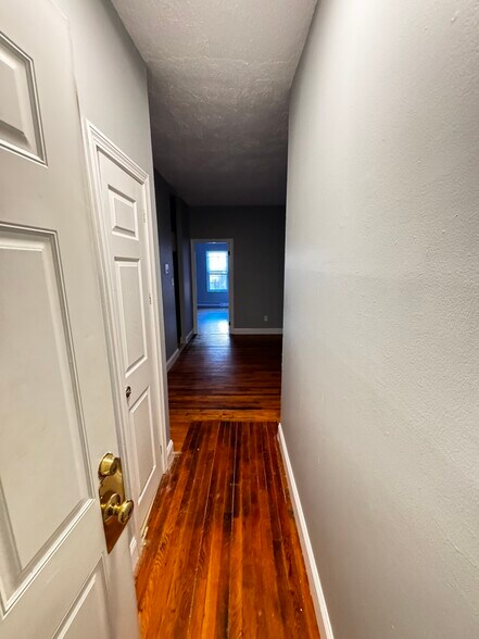 Building Photo - 870 Huntington Ave