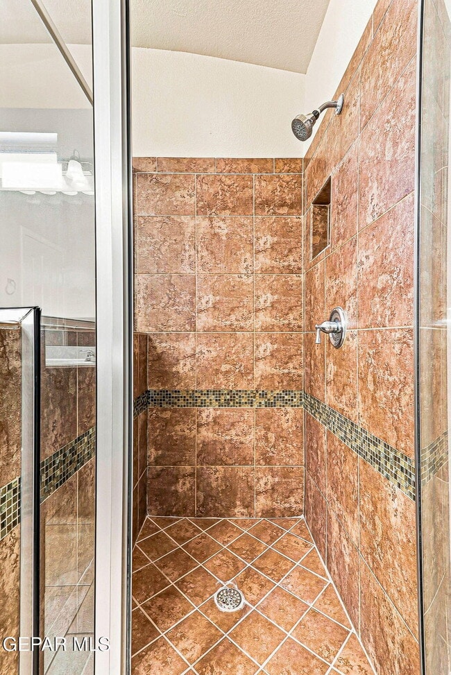 Building Photo - 7409 Dewberry Dr