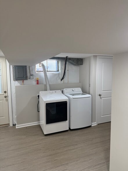 Building Photo - 4415 Old Frederick Rd