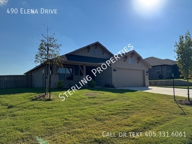 Building Photo - 490 Elena Dr