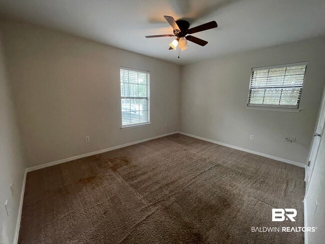 Building Photo - 107 Brentwood Dr