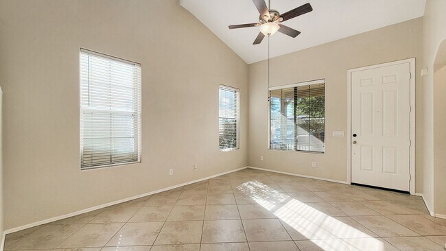 Building Photo - Marley Park 4 bedroom! Excellent community...
