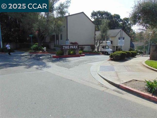 Building Photo - 1774 Gazelle Way