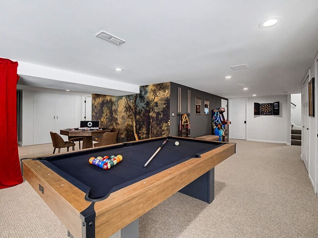 Building Photo - 28649 Jackson Rd