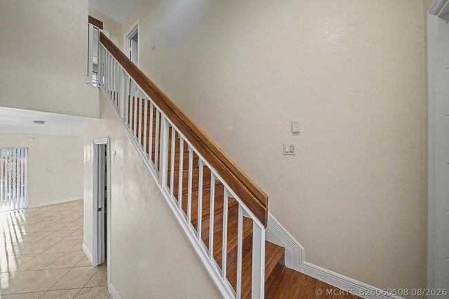 Building Photo - 5789 Woodland Point Dr