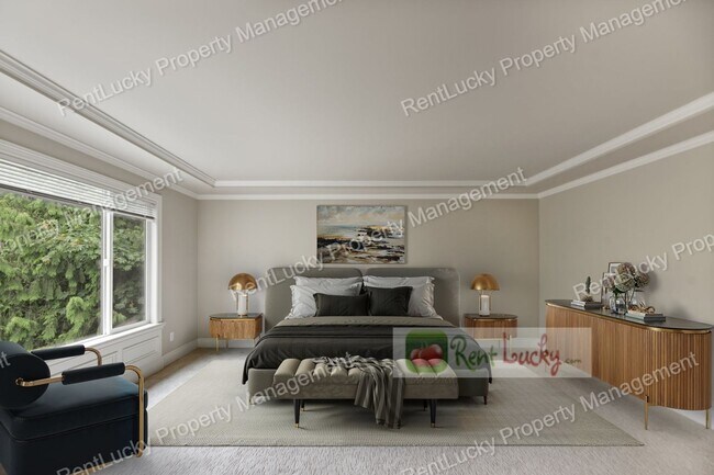 Building Photo - Like-New and HUGE 5-Bedroom Home in Prime Bellevue Location!!