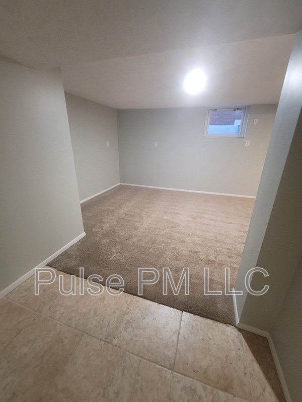 Building Photo - 2222 Oakland Ave