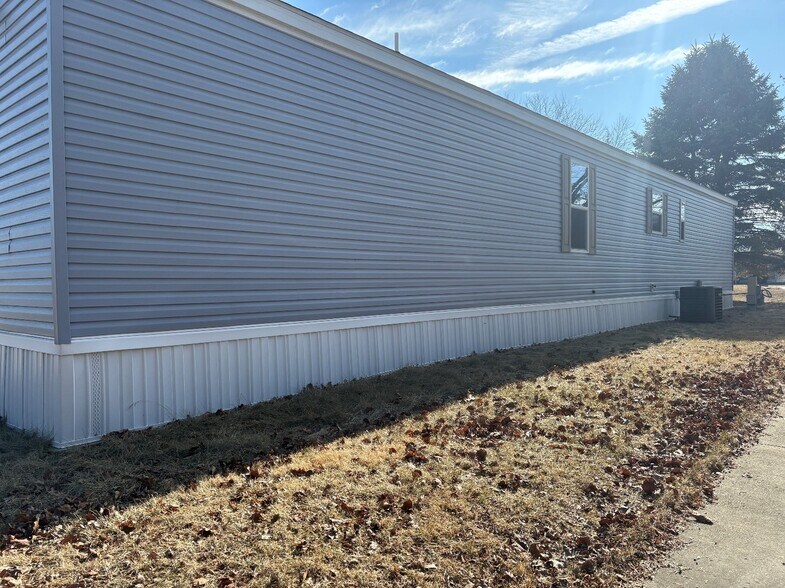 Building Photo - 305 Harvest Park Pkwy