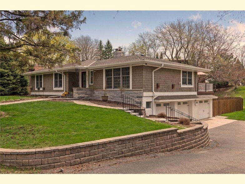 Building Photo - 6117 Wilryan Ave