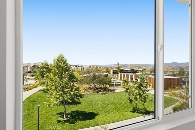 Building Photo - 27553 Sanctuary Ct