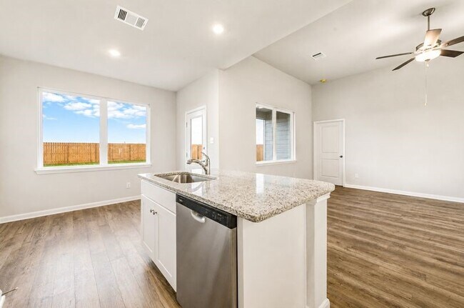 Building Photo - 1512 Jean Mdw Dr