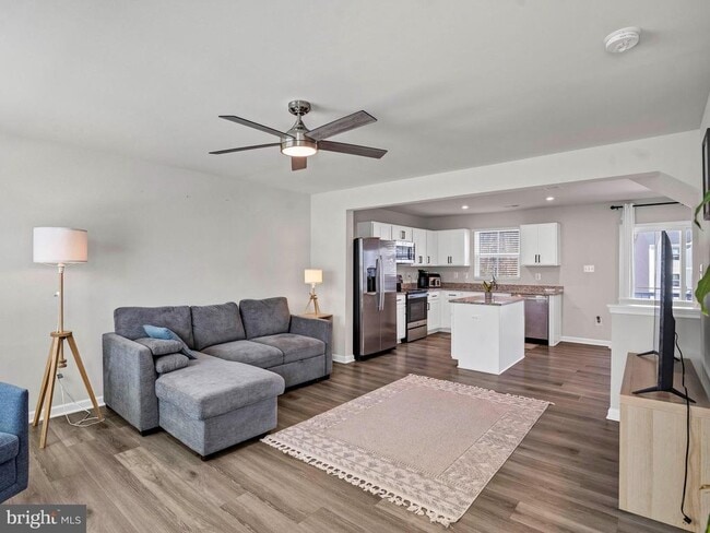 Building Photo - 7227 Potomac Ter