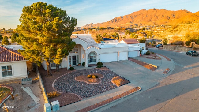Building Photo - 6205 La Posta Dr